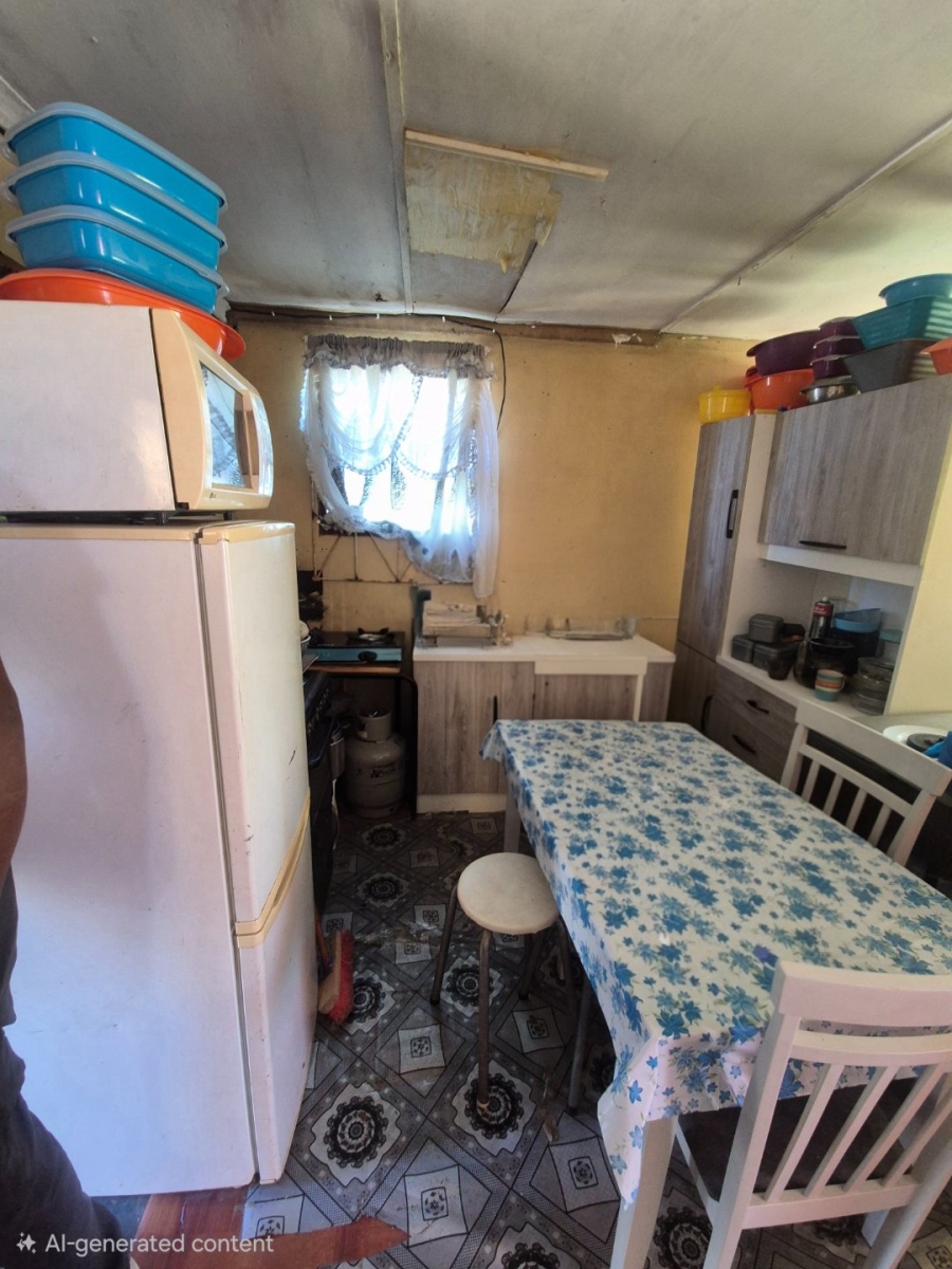 2 Bedroom Property for Sale in Langa Phase 1 Eastern Cape